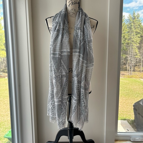 Beach Coverup Sarong Skirt Shawl Scarf - Picture 5 of 5